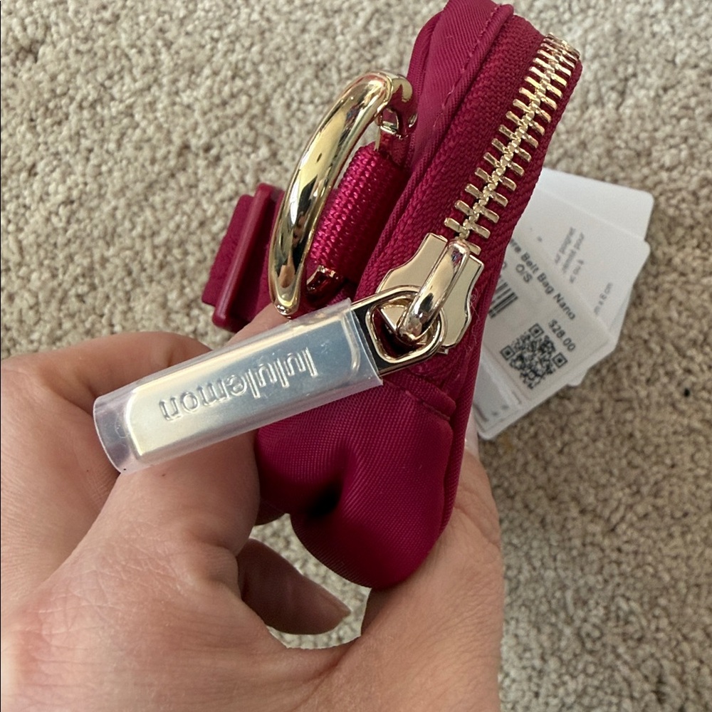 Lululemon everywhere Nano belt bag berry rumble NWT - Picture 5 of 5